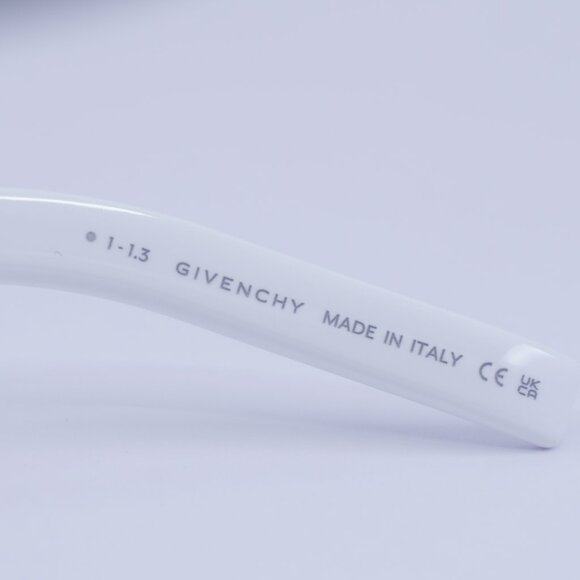 Givenchy GV40044U 21A Sunglasses White Geometric Frame, Smoke Lenses - Picture 7 of 10